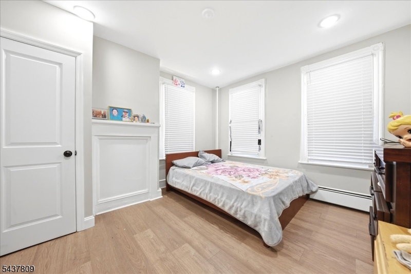 56 Ashland Ave