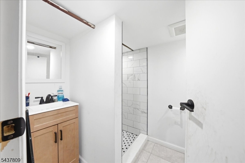 56 Ashland Ave