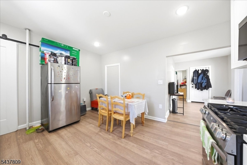 56 Ashland Ave