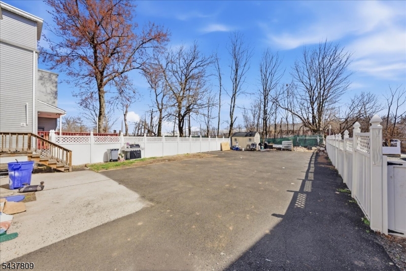 56 Ashland Ave