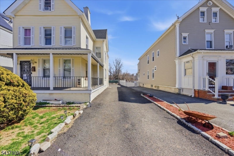 56 Ashland Ave