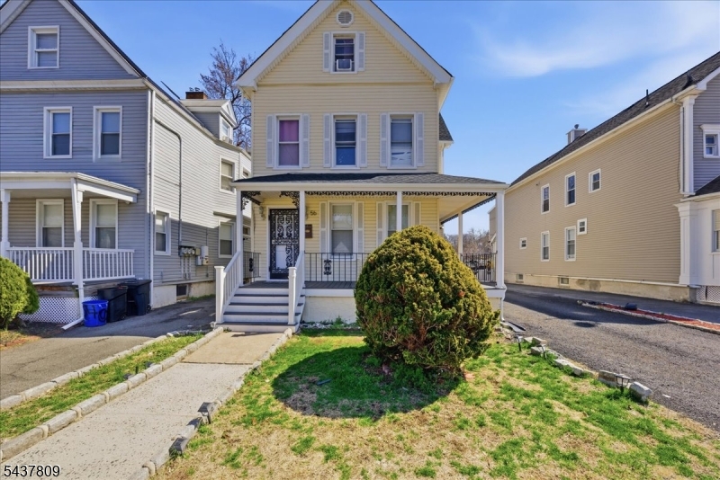 56 Ashland Ave