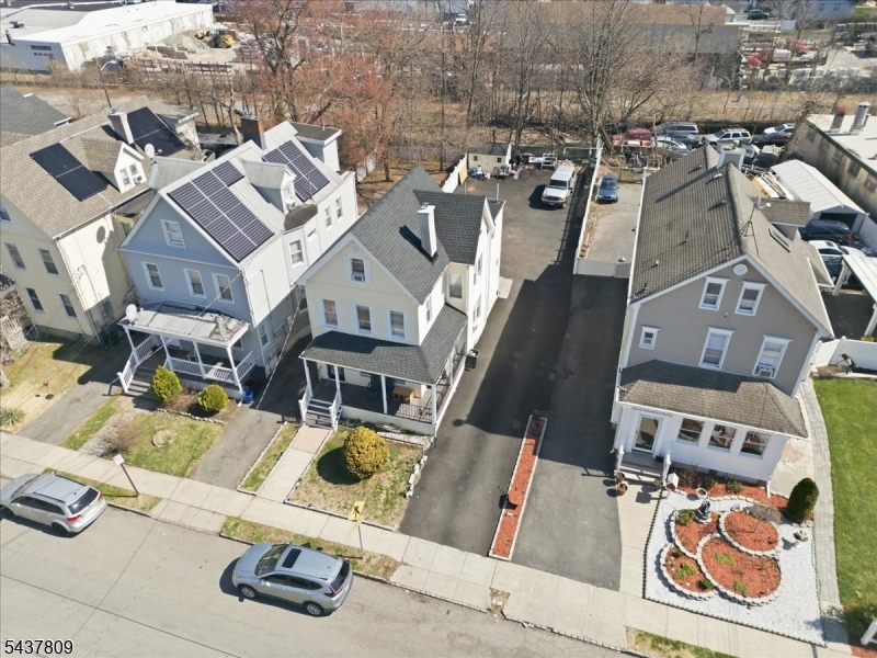 56 Ashland Ave