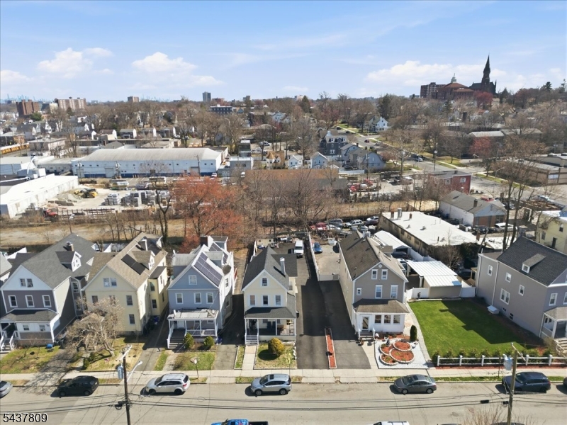 56 Ashland Ave