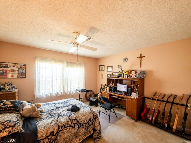 564 Old Nassau Rd