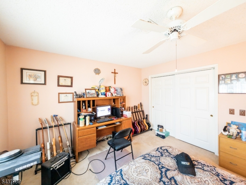 564 Old Nassau Rd