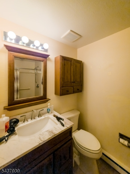 564 Old Nassau Rd