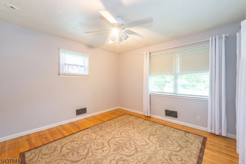 20 Manger Rd