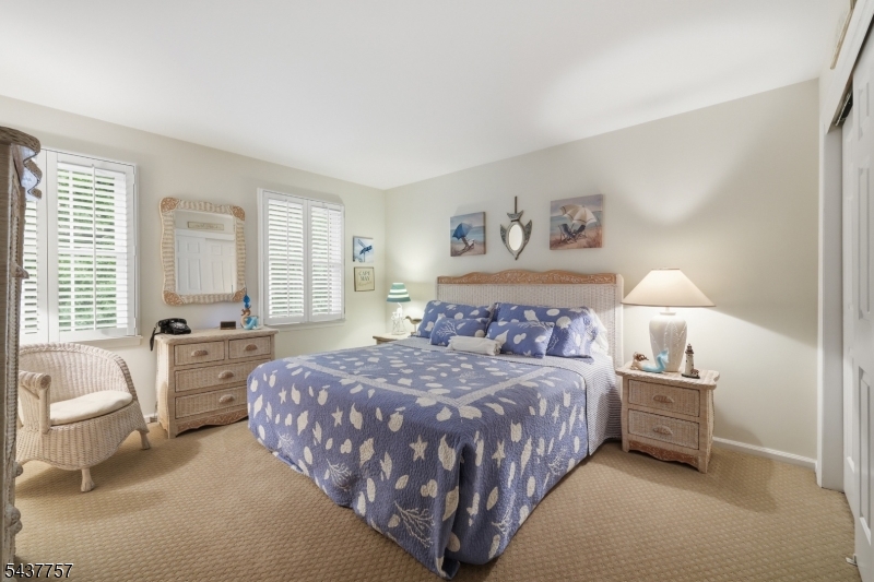 863 Papen Rd