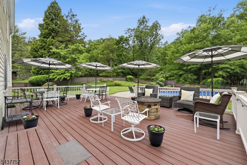 863 Papen Rd