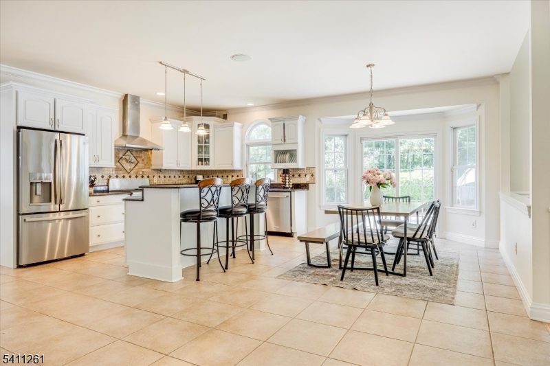 15 Winding Ridge Rd