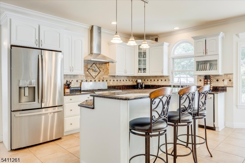 15 Winding Ridge Rd