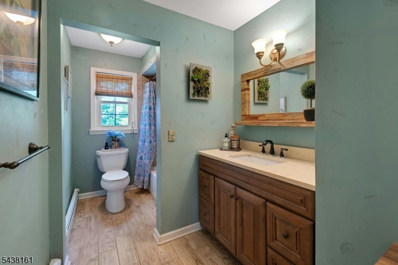50 Crestwood Rd