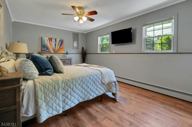 50 Crestwood Rd
