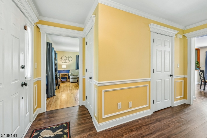 12 Meadow Ridge Rd