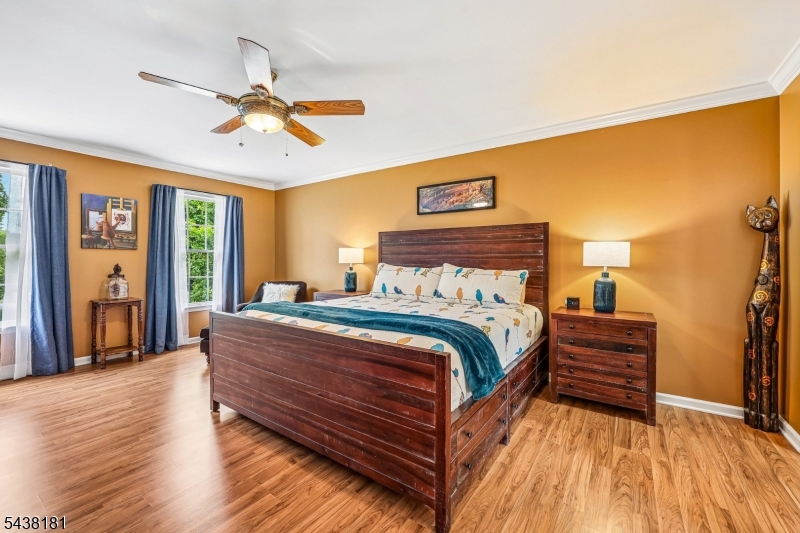 12 Meadow Ridge Rd