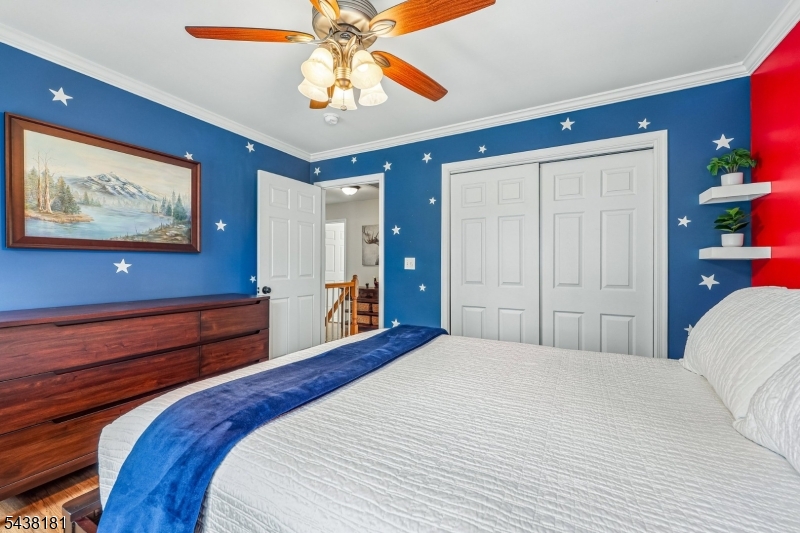 12 Meadow Ridge Rd