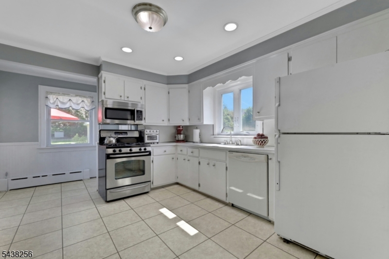 69 Highland Ave