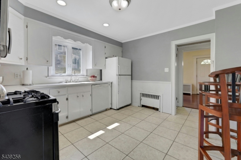 69 Highland Ave
