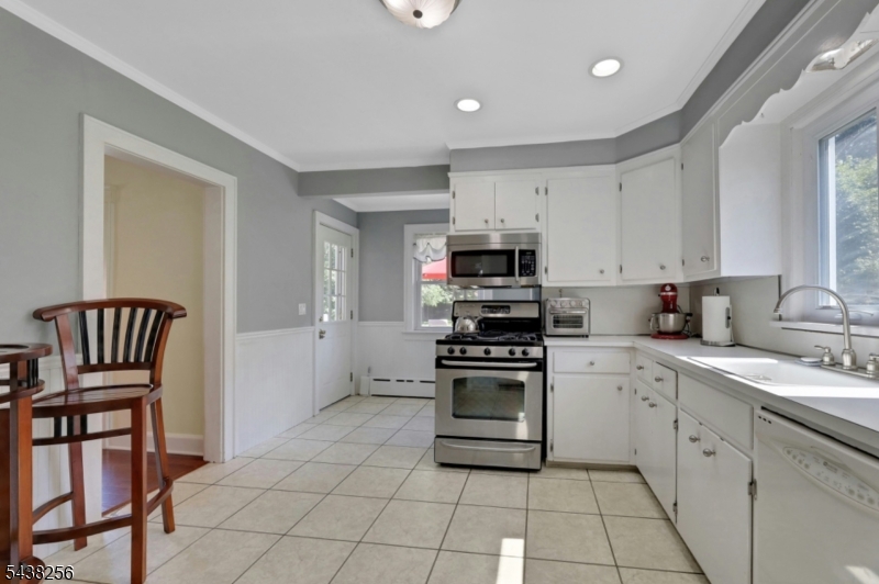 69 Highland Ave