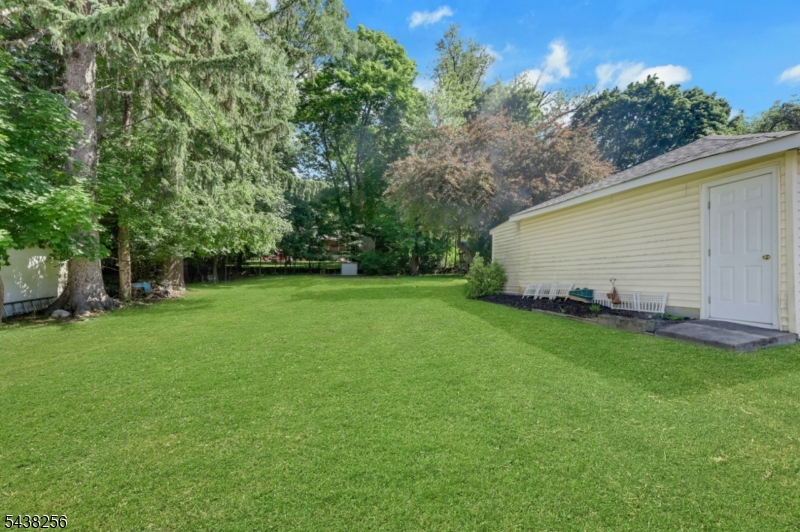69 Highland Ave