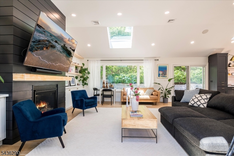 244 Highland Ave