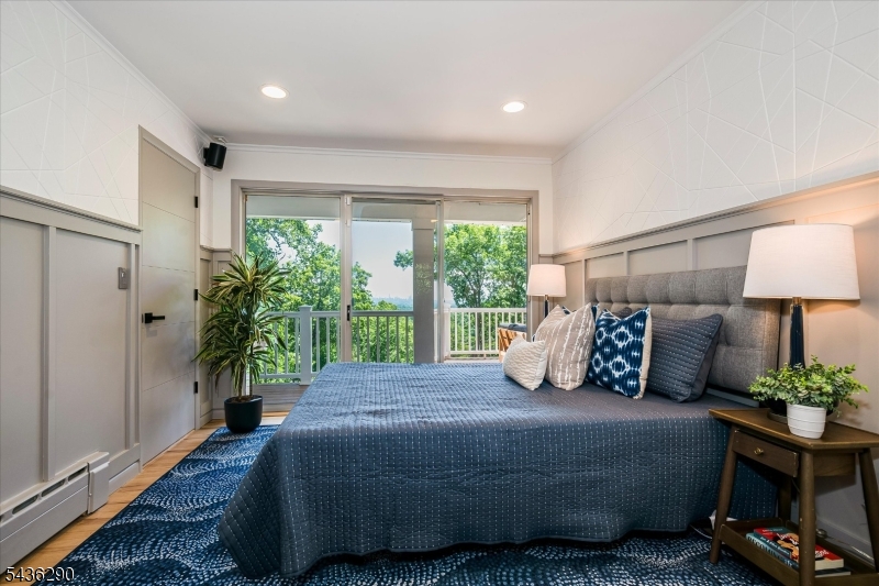 244 Highland Ave