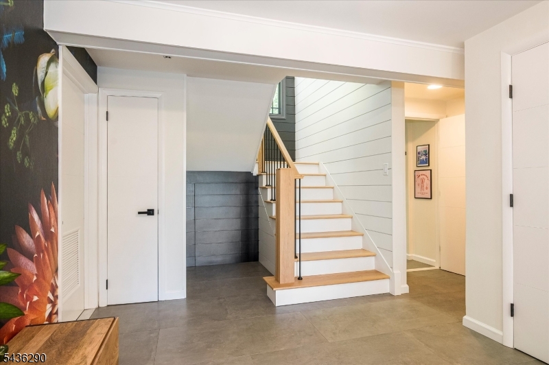 244 Highland Ave