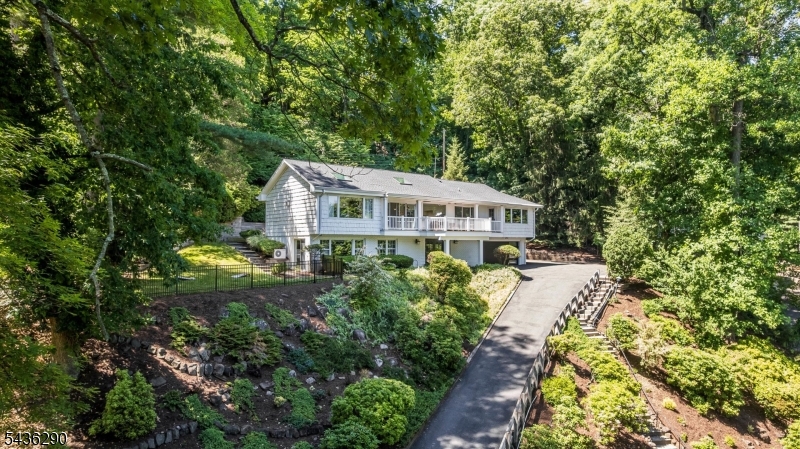 244 Highland Ave