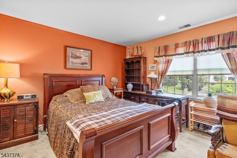 38 Canterbury Rd