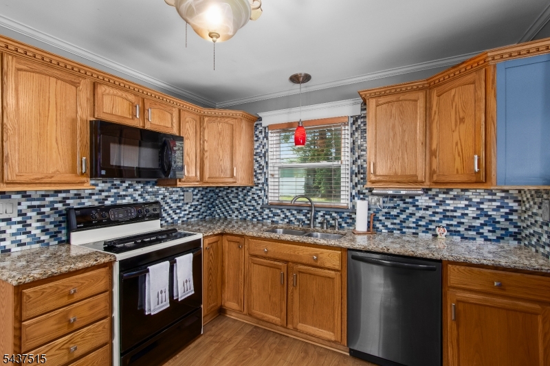 75 Lancaster Rd