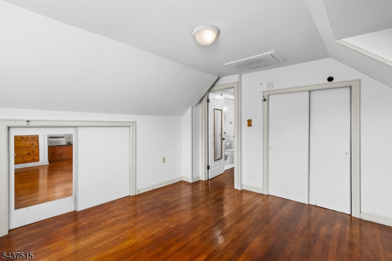75 Lancaster Rd
