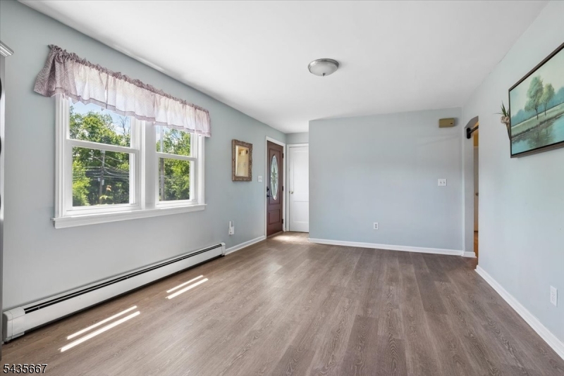 336 Vanderveer Rd