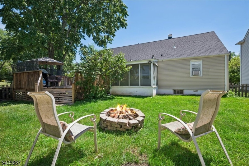 336 Vanderveer Rd