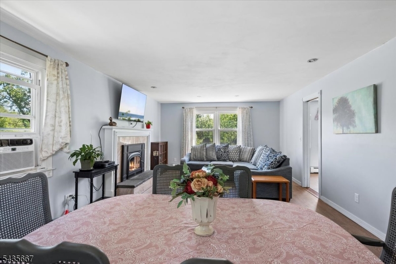 336 Vanderveer Rd