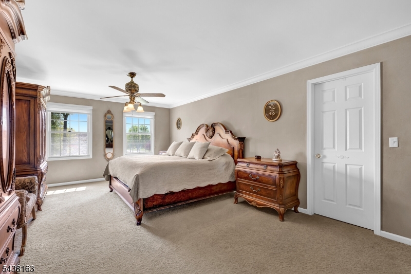 1 Bailiwick Dr