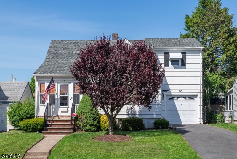 65 Harding Ave