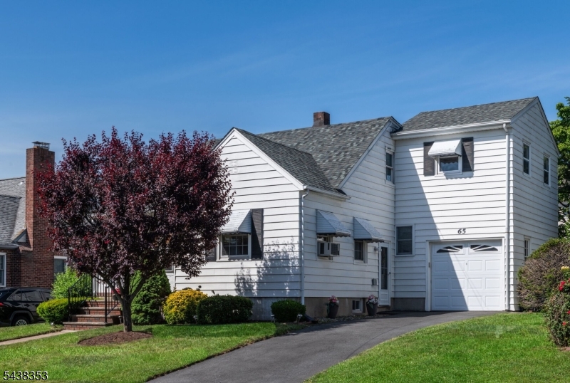 65 Harding Ave