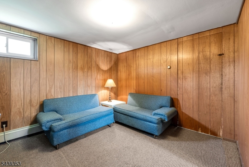 65 Harding Ave