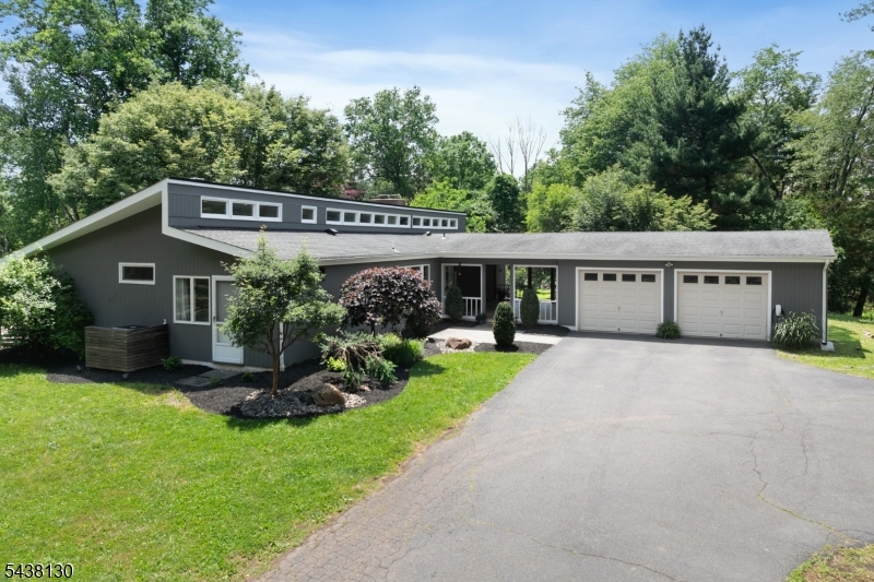 67 Wertsville Rd