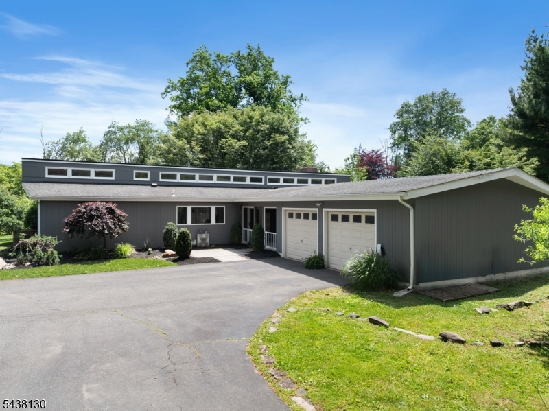 67 Wertsville Rd