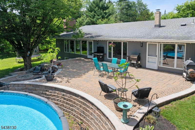 67 Wertsville Rd