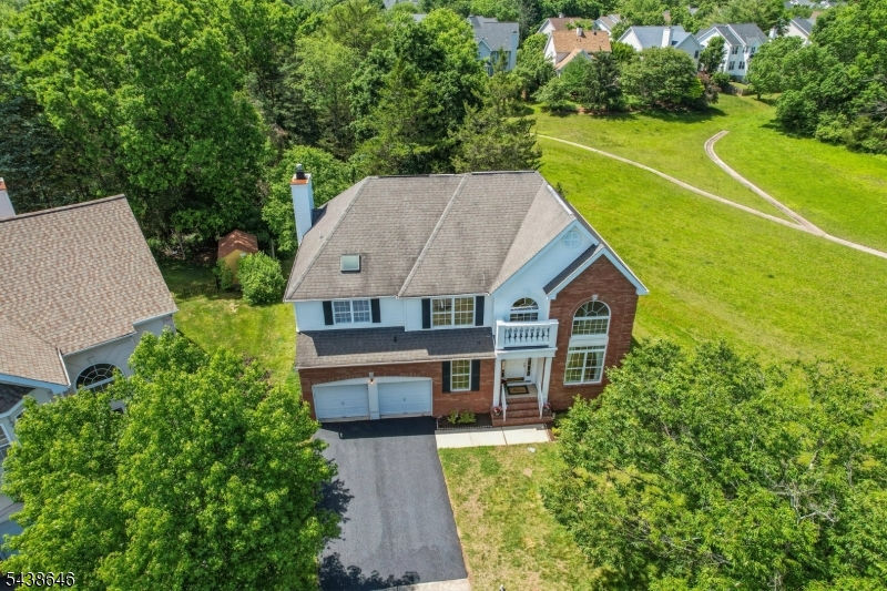 50 HUDNUT LN.