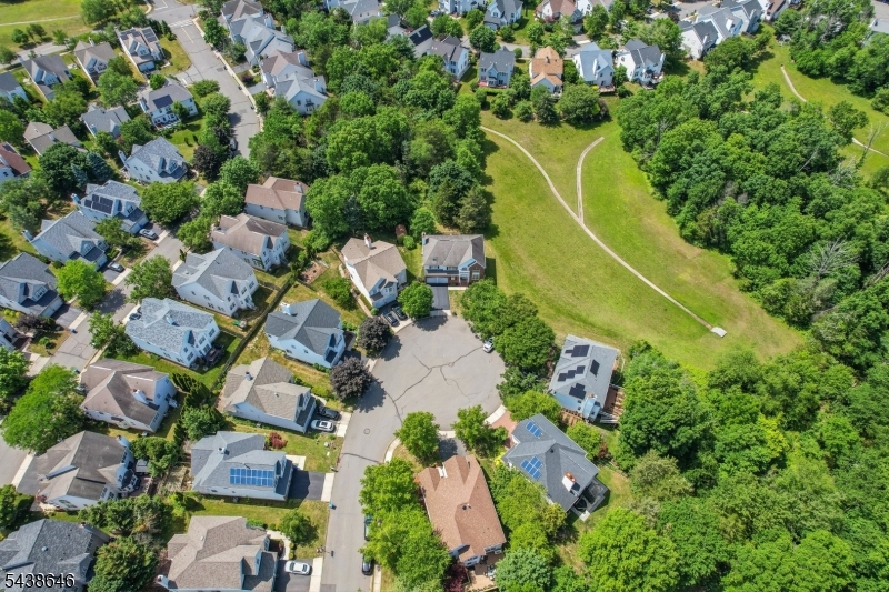 50 HUDNUT LN.