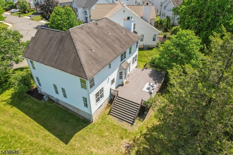 50 HUDNUT LN.