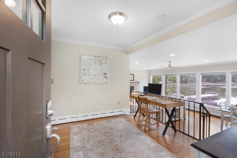 257 Hudson Ave
