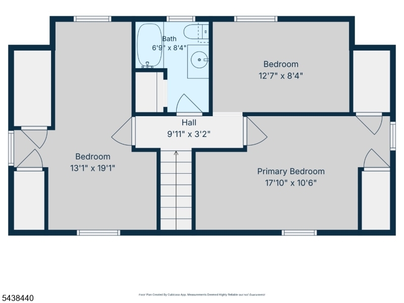 102 Hobson St