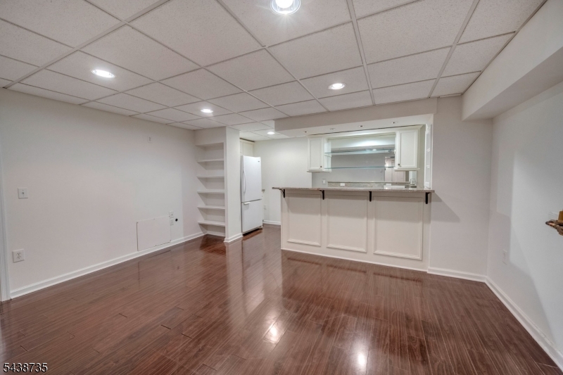 8 Glen Eagles Rd