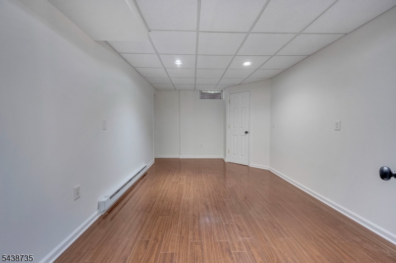 8 Glen Eagles Rd