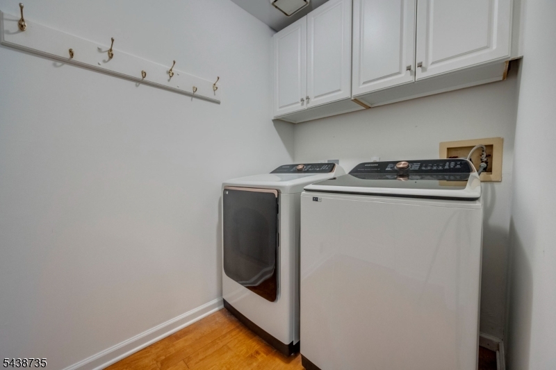 8 Glen Eagles Rd